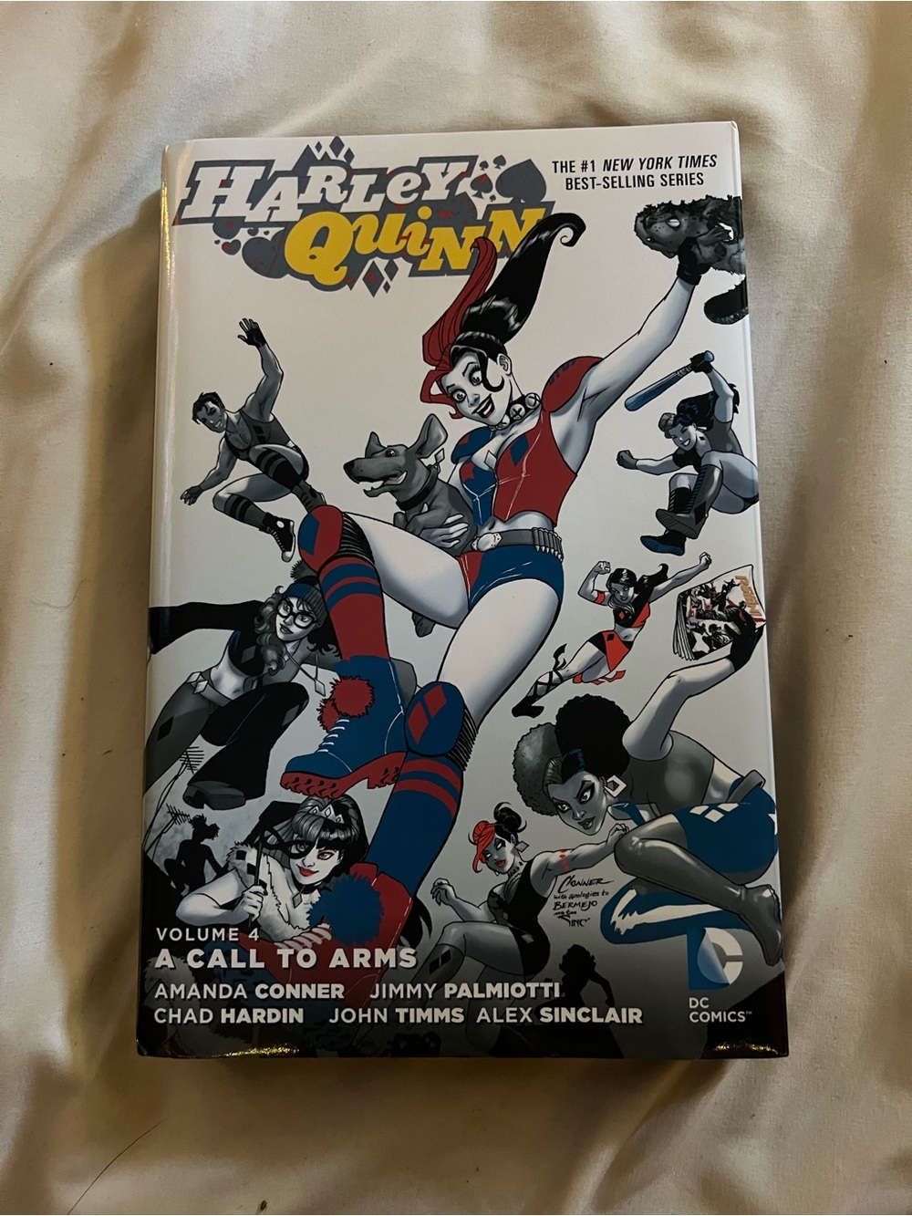 DC Comics Harley Quinn Graphic Novel - Volume 4&5